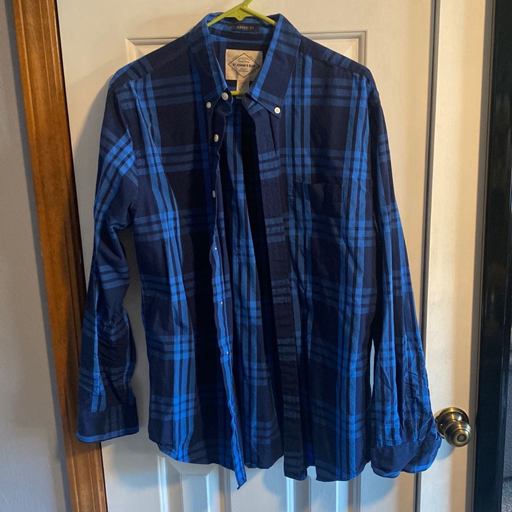 Saint John’s Bay Classic Button Down